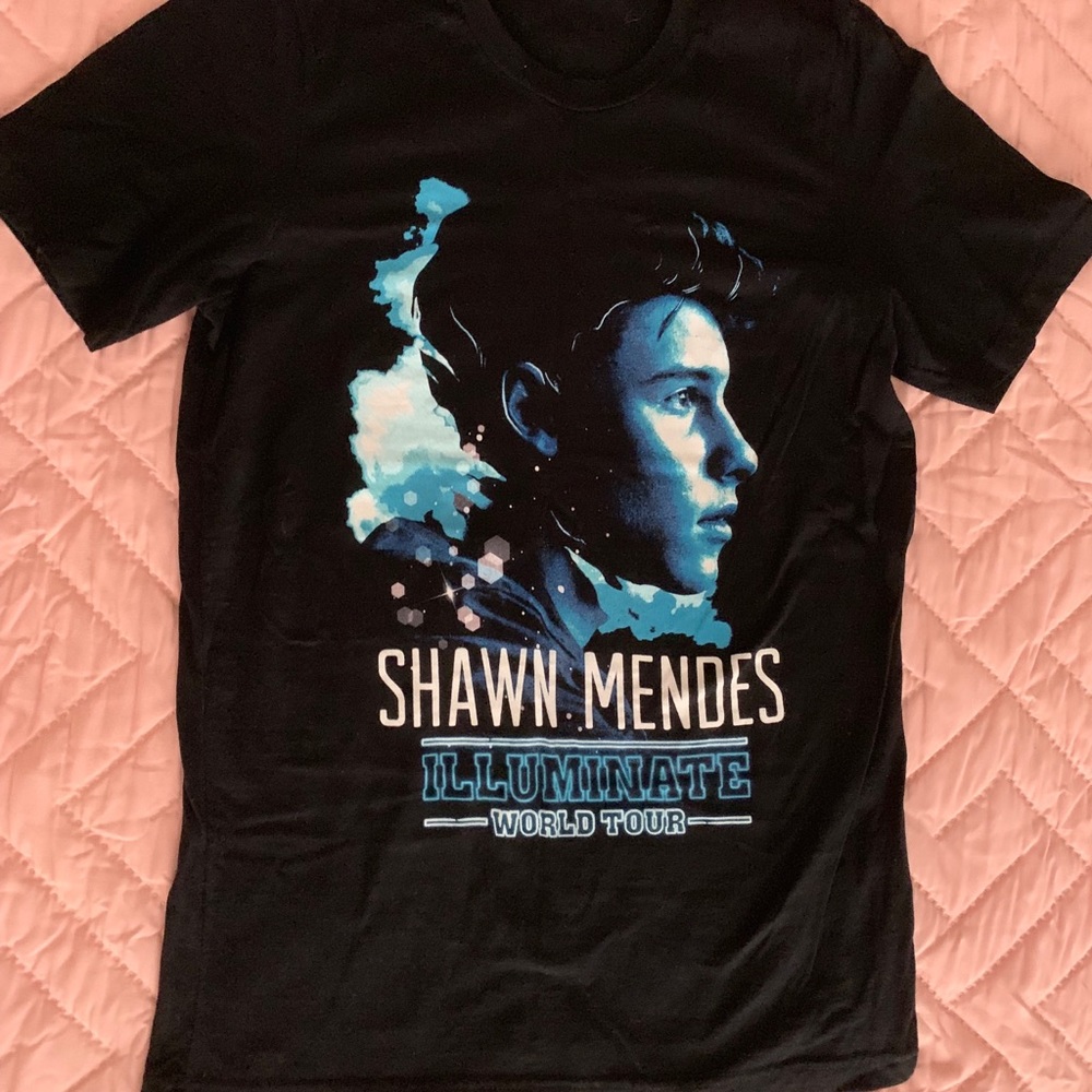 shawn mendes illuminate tour tee